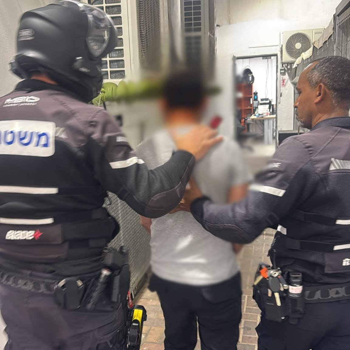 תושב בת ים נעצר בחשד לאונס אלים של צעירה בת 18