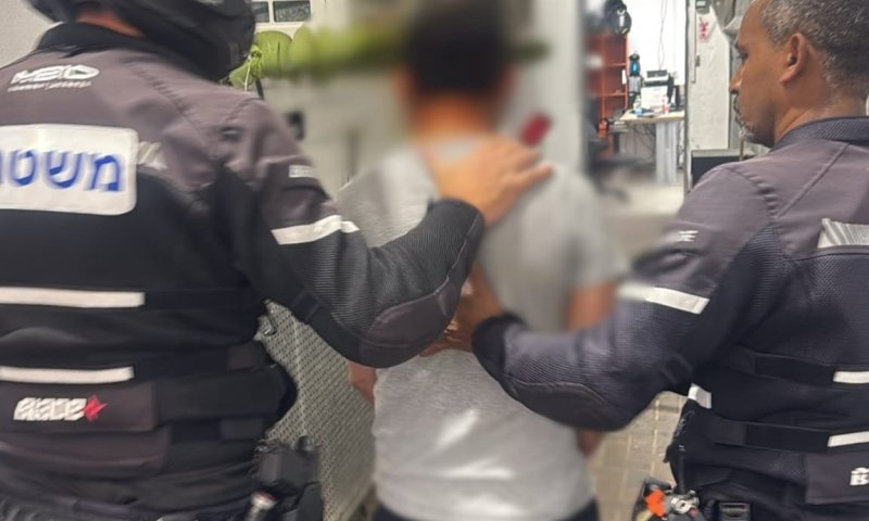 תושב בת ים נעצר בחשד לאונס אלים של צעירה בת 18