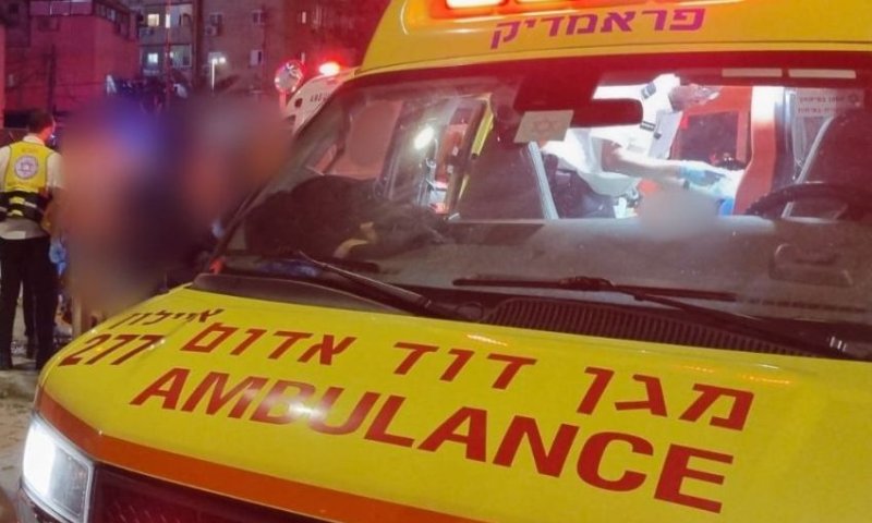פצוע בהתנגשות רכב בעמוד בראשון לציון
