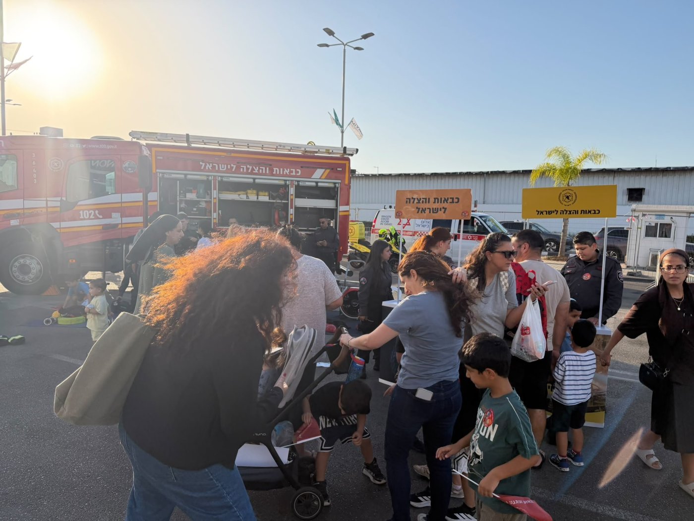 דוברות כבאות והצלה