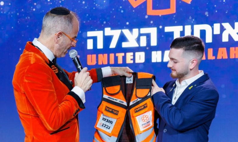 איחוד הצלה גייסו 400 אלף שקל לבר קופרשטיין שיצטרף עם אמו למתנדבי הארגון