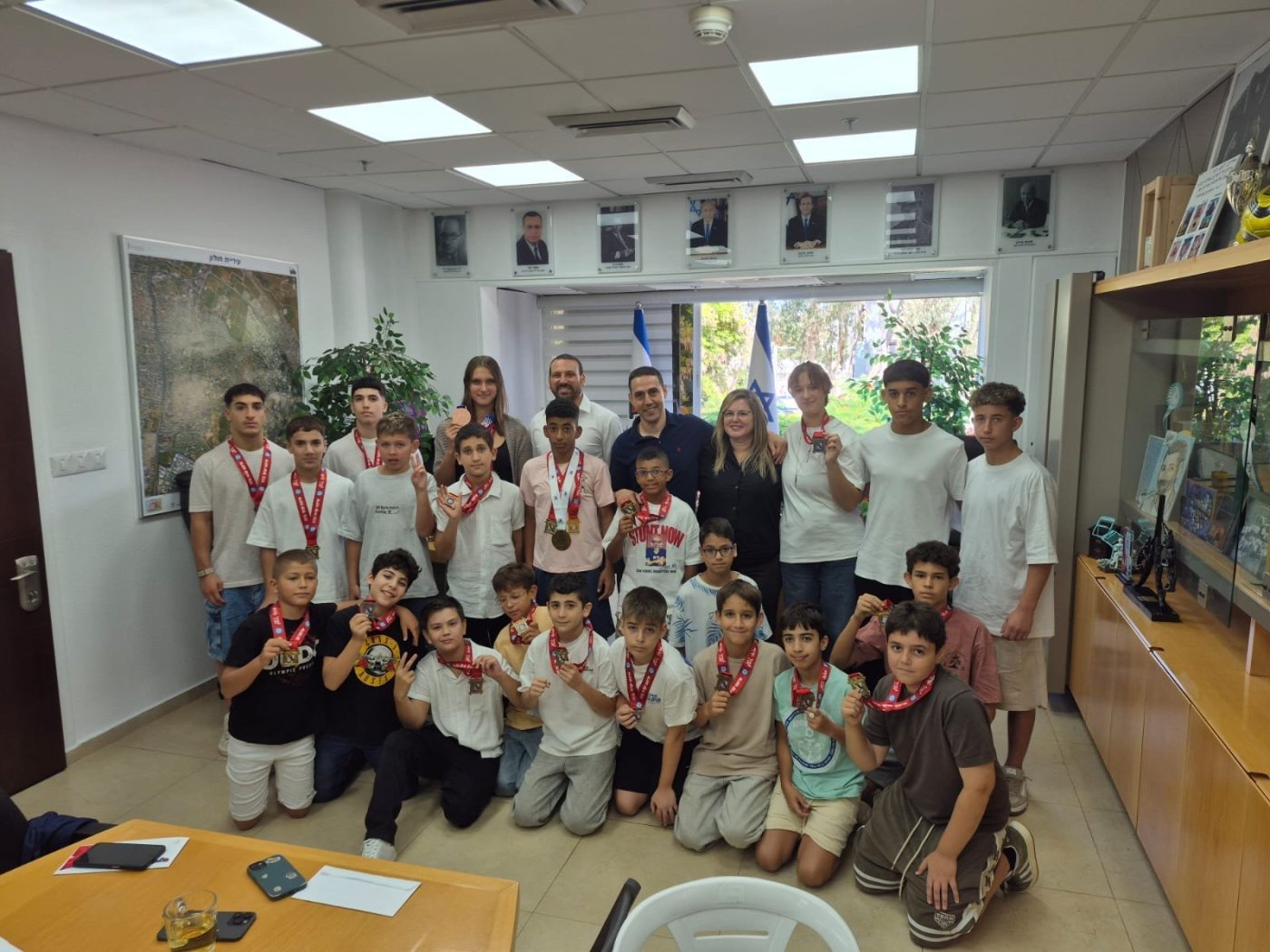 הישג חסר תקדים לג׳ודו בחולון: 9 אלופי ישראל באגודה אחת ומקום ראשון בדירוג הארצי
