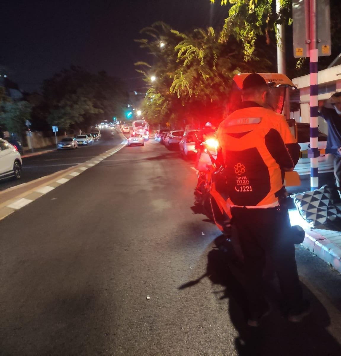 הולך רגל נפגע מאופנוע בתאונה בחולון