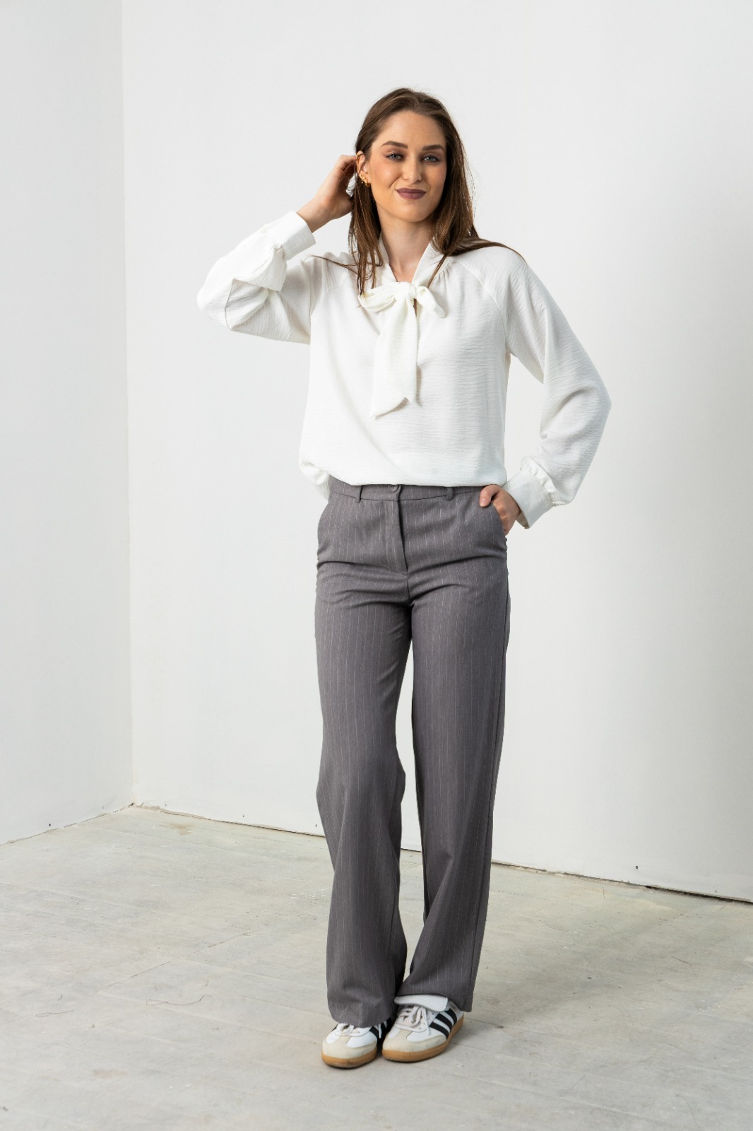  דפנה לוינסון