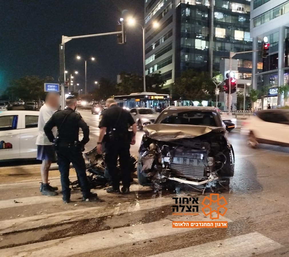 2 פצועים בתאונה באזור התעשייה חולון