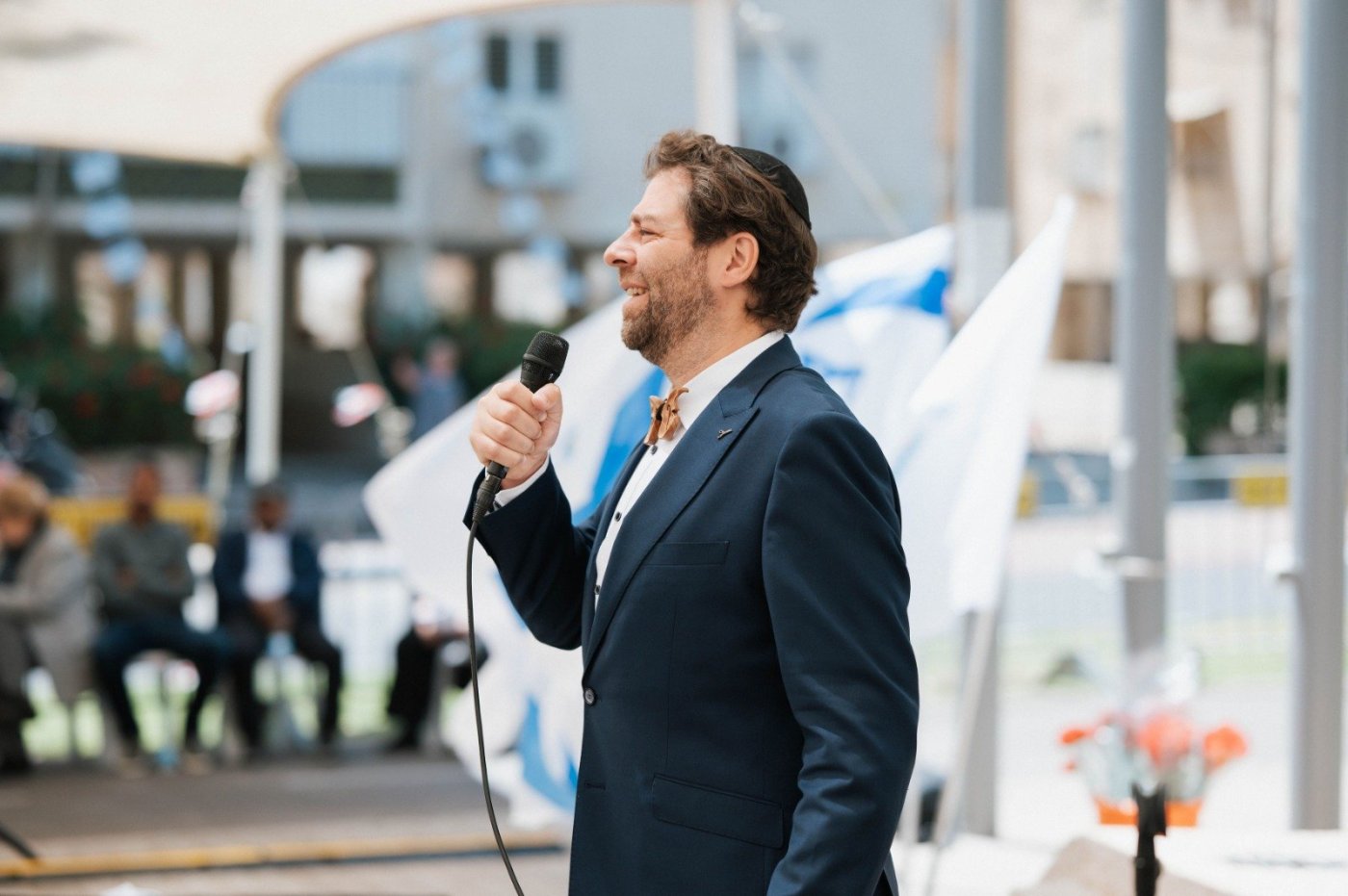 שלום אלזם