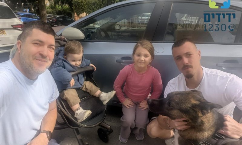 כלב ננעל ברכב במרכז ראשון לציון