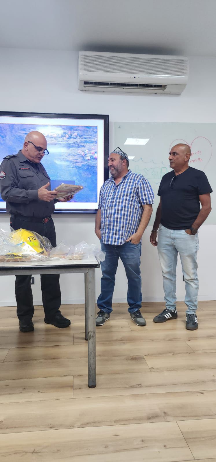 דוברות כבאות והצלה