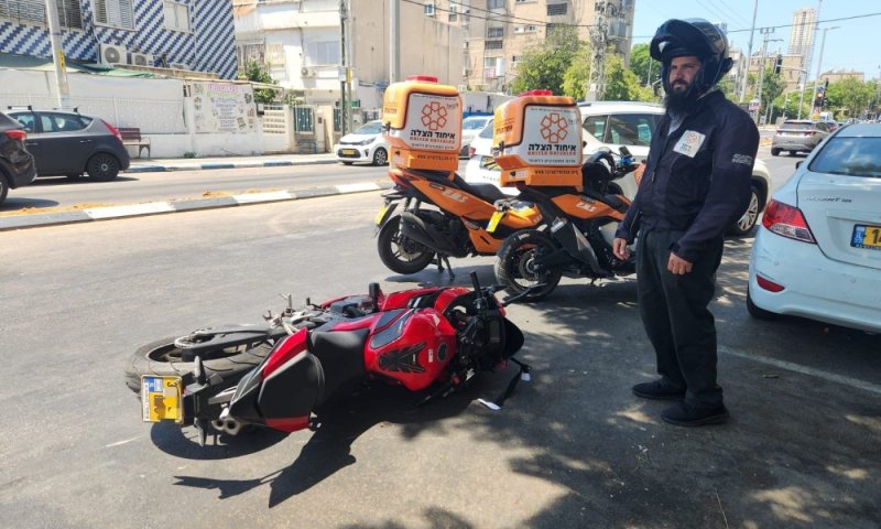 פצוע בתאונת אופנוע במרכז חולון