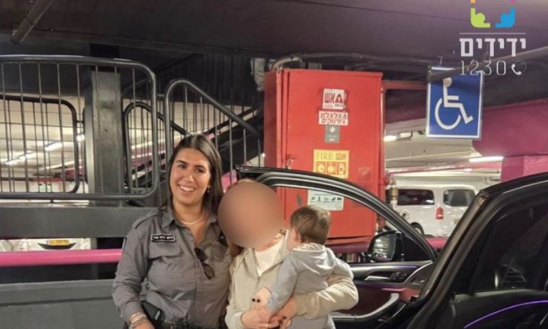 פקחית עיריית בת ים חילצה בשלום פעוט שננעל ברכב