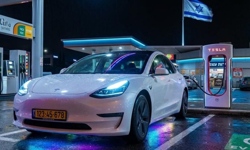 טסלה מאפשרת טעינה ללא תשלום בעיר חולון