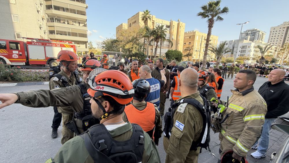 תגובה מהירה ושיתוף פעולה של התושבים, מנעה אסון בזירת נפילת הרסיסים בבת ים