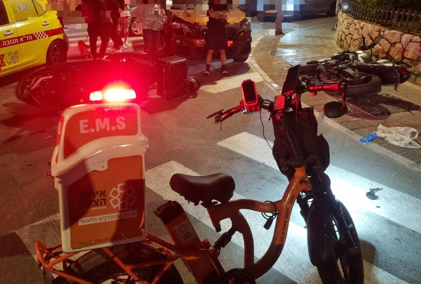 פצועים בתאונה בין שני אופנועים בבת ים