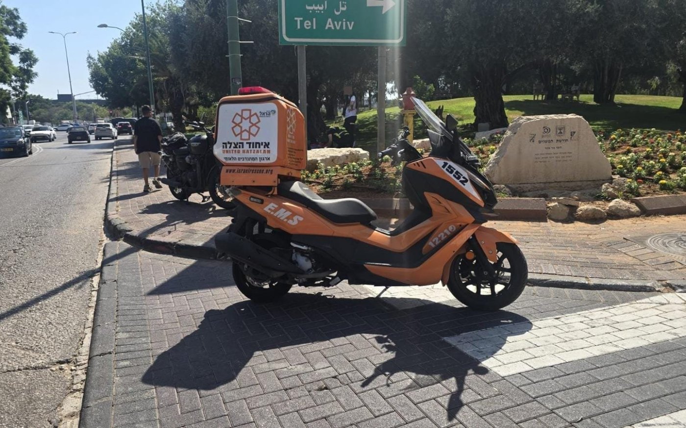 פצוע בתאונה עם מעורבות טרקטור ואופנוע בכניסה לאזור