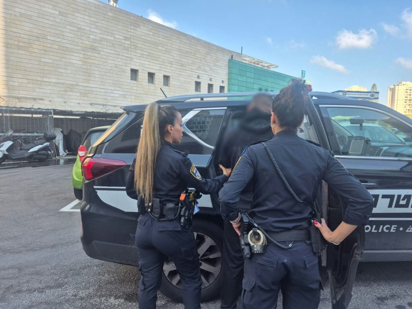 נעצר תושב חולון החשוד בניסיון שידול קטינה למעשים מיניים