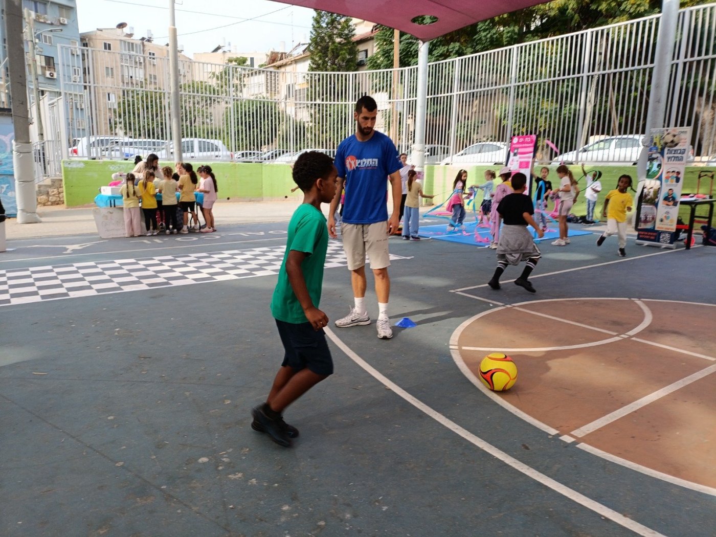 החלוץ