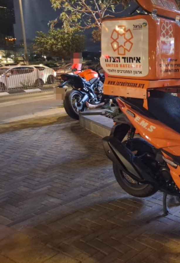 רוכב אופנוע נפצע בתאונה במערב ראשון לציון
