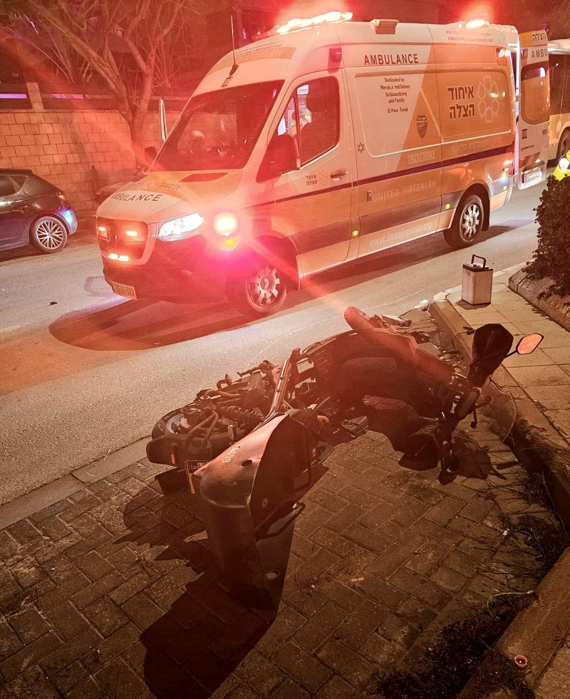 שני פצועים בתאונת אופנוע בראשון לציון