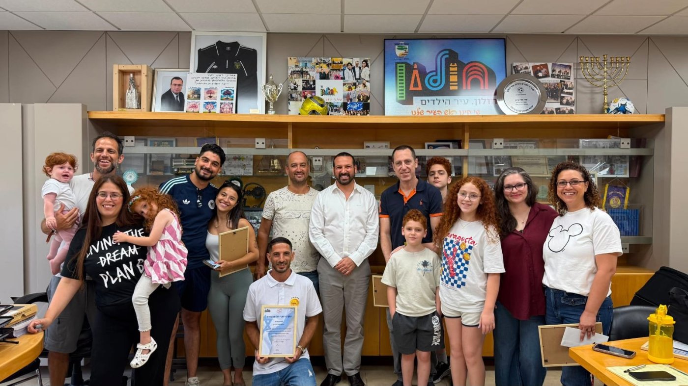 מחווה בחולון לבעלי עסקים משרתי מילואים