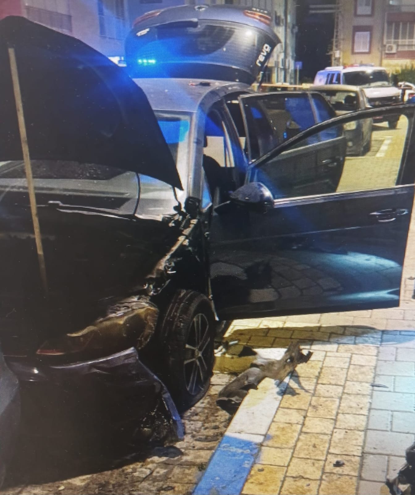 תושב בת ים ואדם נוסף חשודים בפיצוץ מטען חבלה בחולון