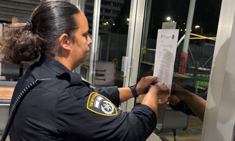 צו סגירה לעסק בחולון בו נתפסו שב"חים